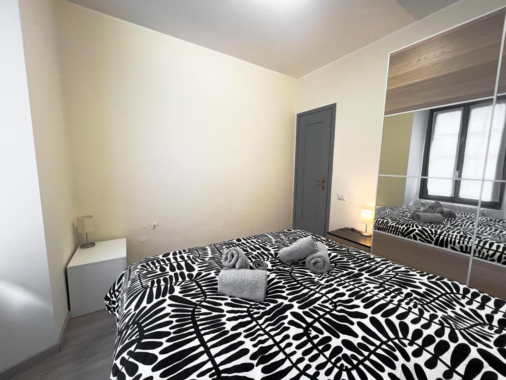 Apartamento Cozy Duomo Retreat Como Exterior foto